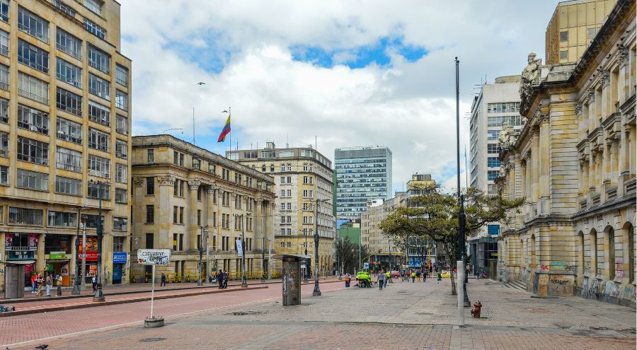Museos y Galerías Imperdibles en Bogotá: Un Recorrido Cultural
