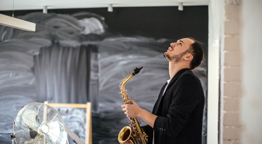 Planes Nocturnos Alternativos en Bogotá: Teatro, Jazz y Más