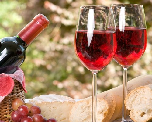 Los mejores parques de Bogotá para un picnic con pareja o amigos